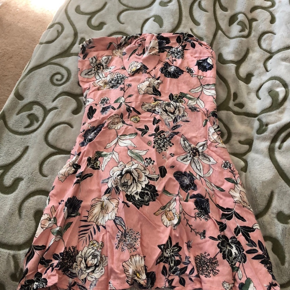 Strapless dress
